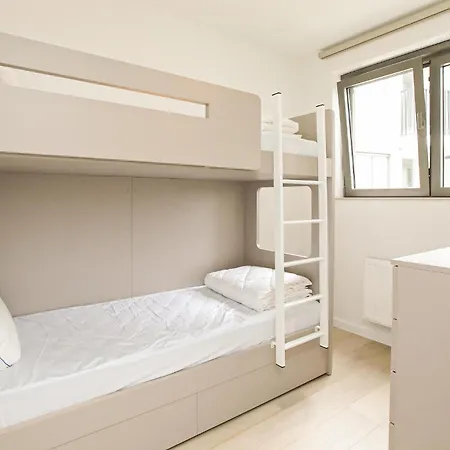 2 Bedroom In Daire *